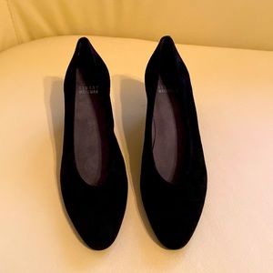 Black Suede Chic Pump